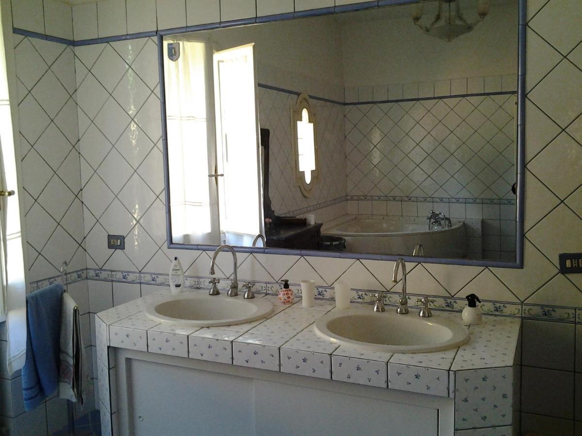 B&B Il Naviglio Di Antonelli Fabio Bastiglia Bagian luar foto